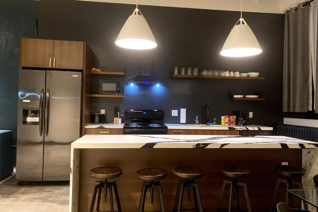 3E-Spacious 2 Bedroom In Oakland, Sleeps 8 ピッツバーグ エクステリア 写真